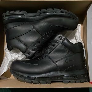 Nike ACG Boots